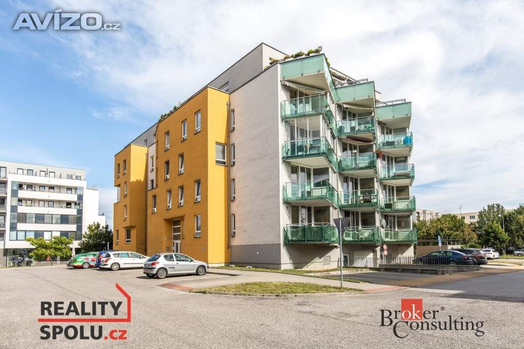 Foto inzerátu Pronájem bytu 3+kk 82 m², Hradec Králové