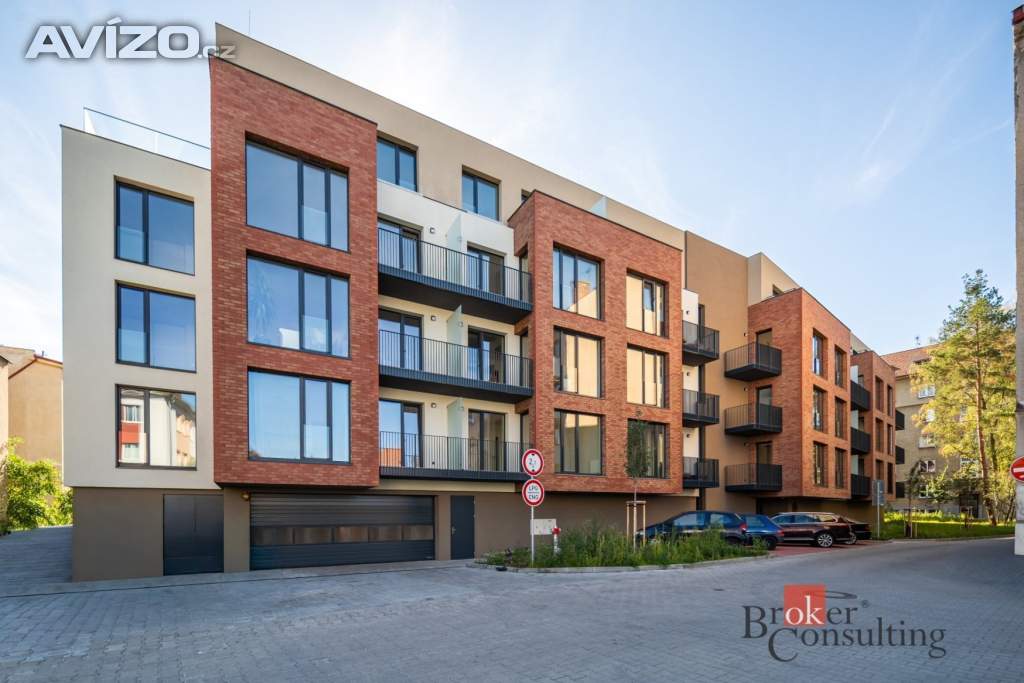 Pronájem bytu 2+kk 50 m², Hradec Králové