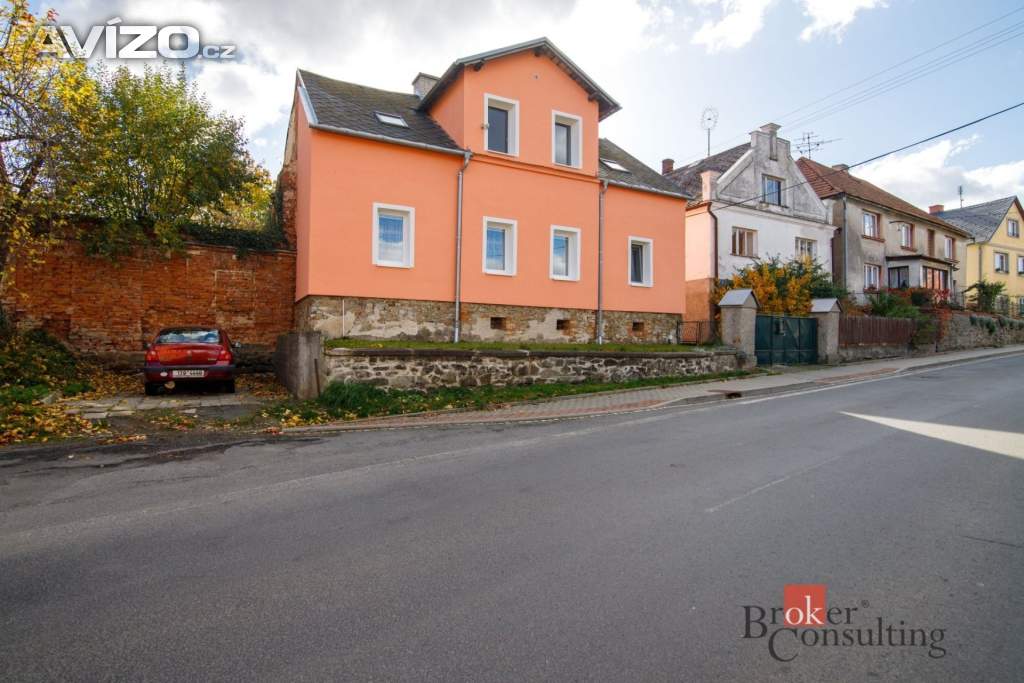 Foto inzerátu Prodej rodinného domu 320 m², Brumovice