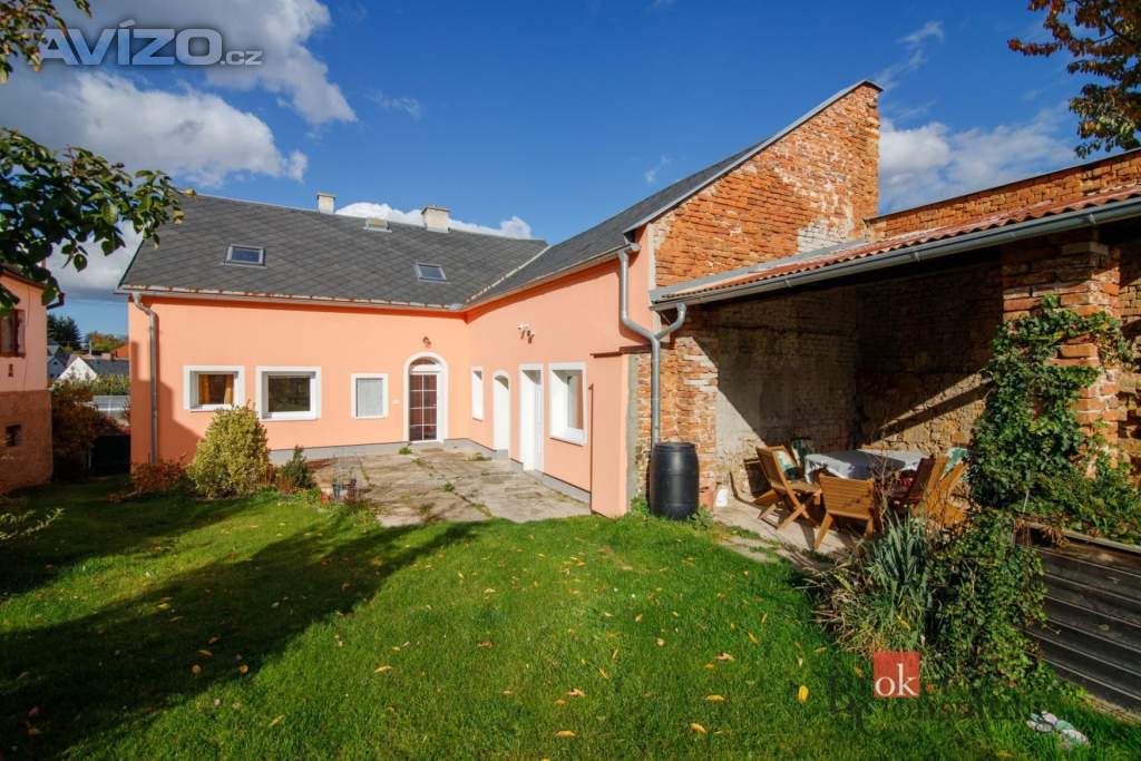 Foto inzerátu Prodej rodinného domu 320 m², Brumovice