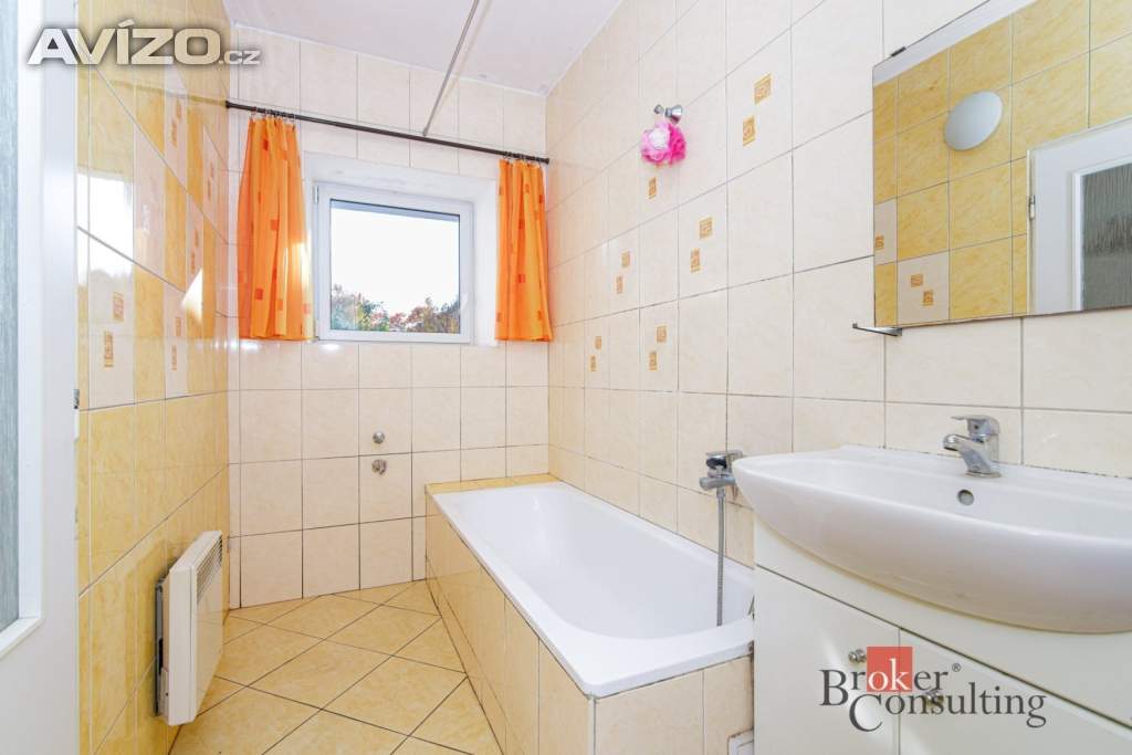 Foto inzerátu Prodej rodinného domu 320 m², Brumovice