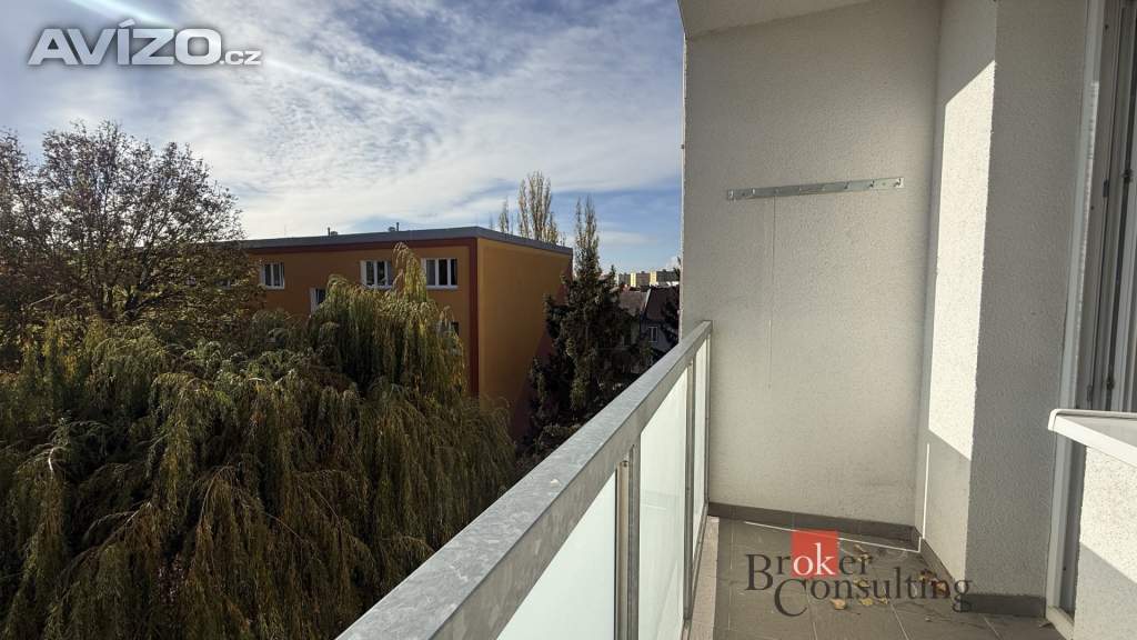 Foto inzerátu Pronájem bytu 2+1 56 m², Chomutov