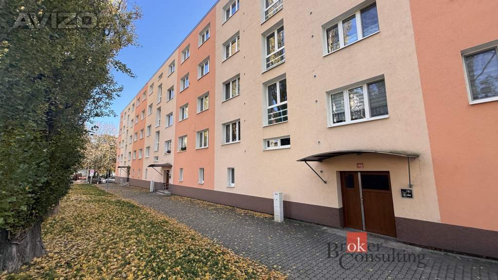 Foto inzerátu Pronájem bytu 2+1 56 m², Chomutov