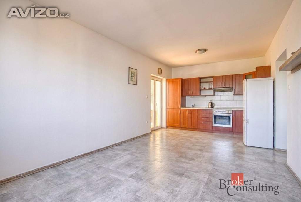 Pronájem bytu 2+kk 44 m², Mratín