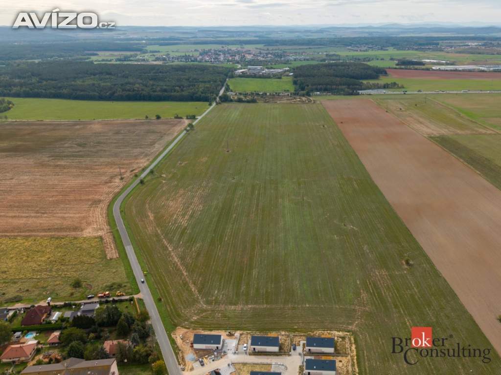 Foto inzerátu Prodej pole 5 707 m², Tlučná