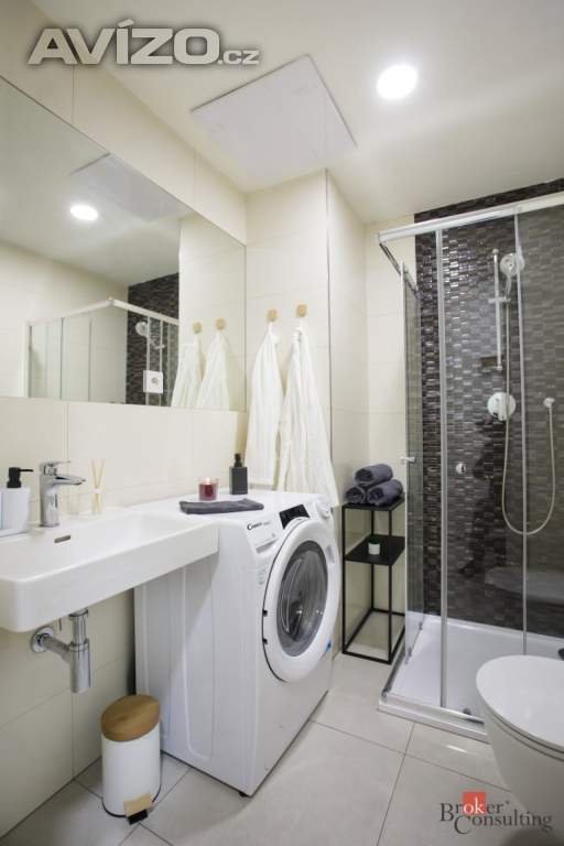 Foto inzerátu Prodej bytu 1+kk 33 m², Praha