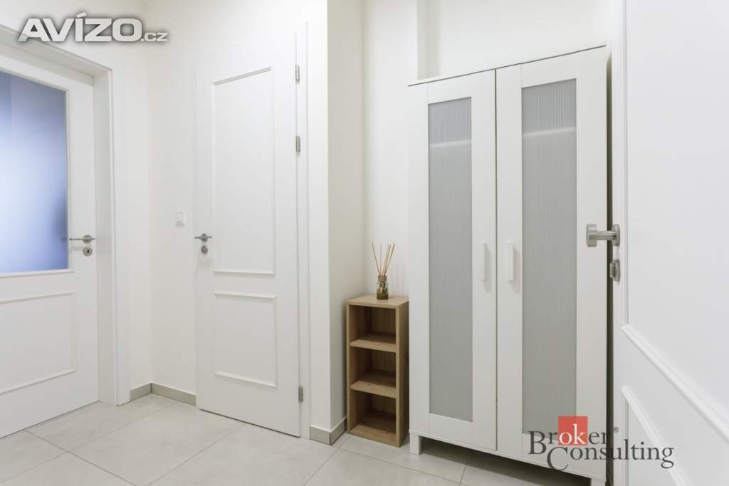 Foto inzerátu Prodej bytu 1+kk 33 m², Praha