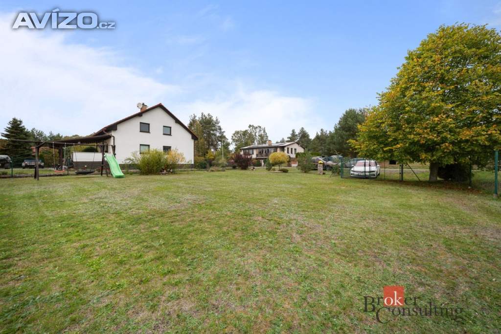 Prodej stavebního pozemku 2 759 m², Zdelov