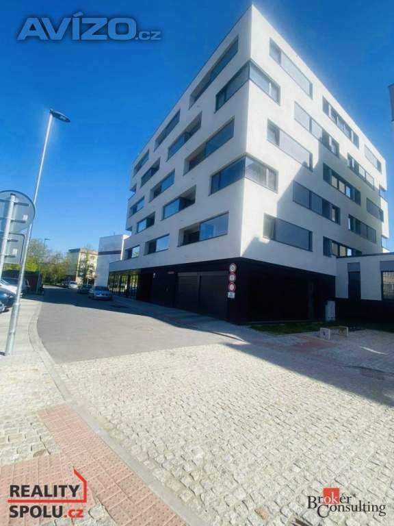 Pronájem byty 2+kk, 55 m2 - Plzeň - Východní Předměstí