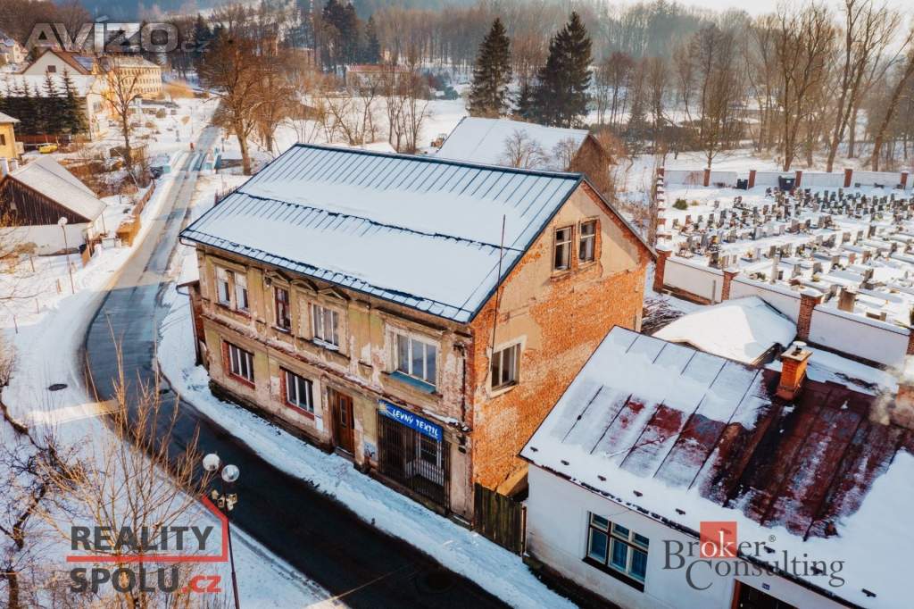 Prodej rodinné domy, 400 m2 - Košťálov