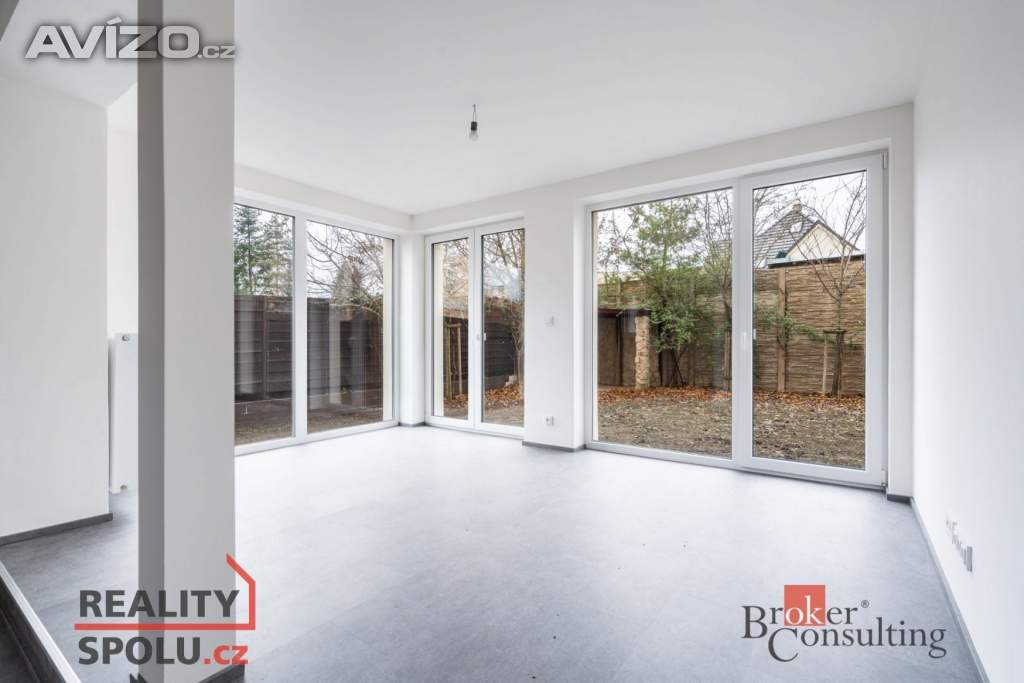 Prodej byty 4+kk, 117 m2 - Praha - Hostavice