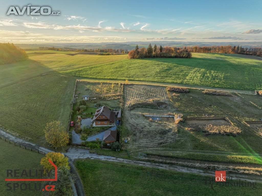 Prodej pozemky pro bydlení, 3 002 m2 - Úsuší