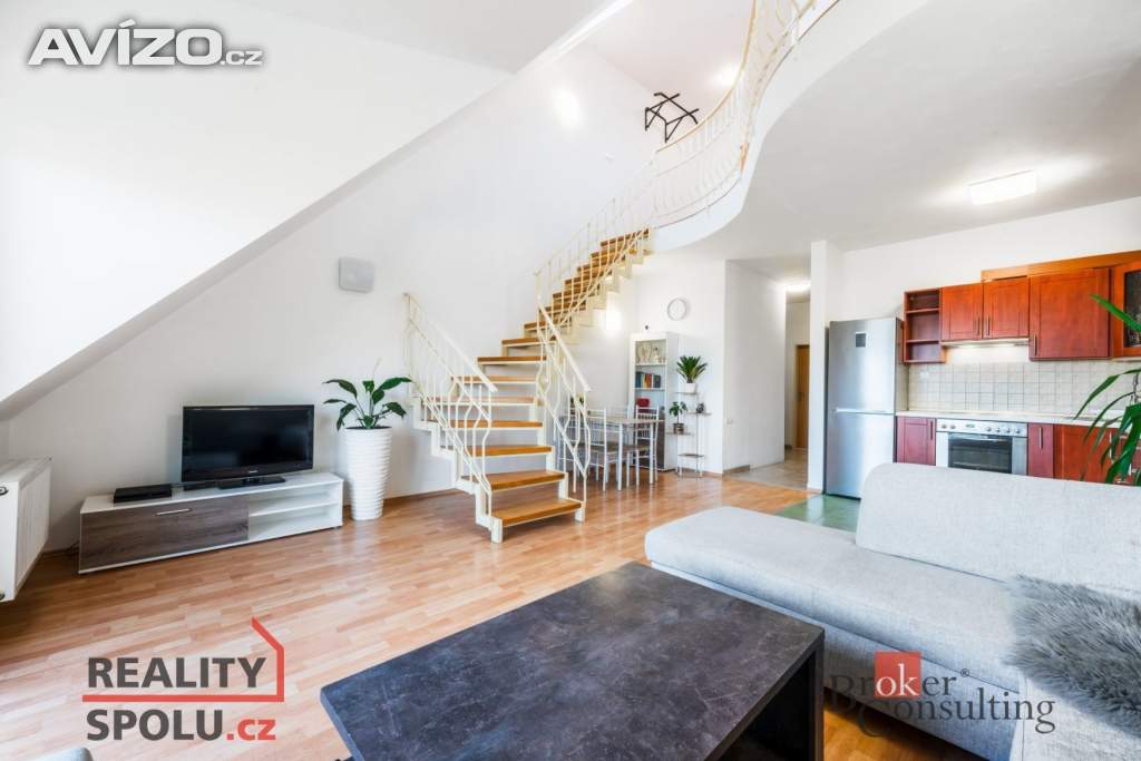 Prodej byty 4+kk, 104 m2 - Velký Újezd