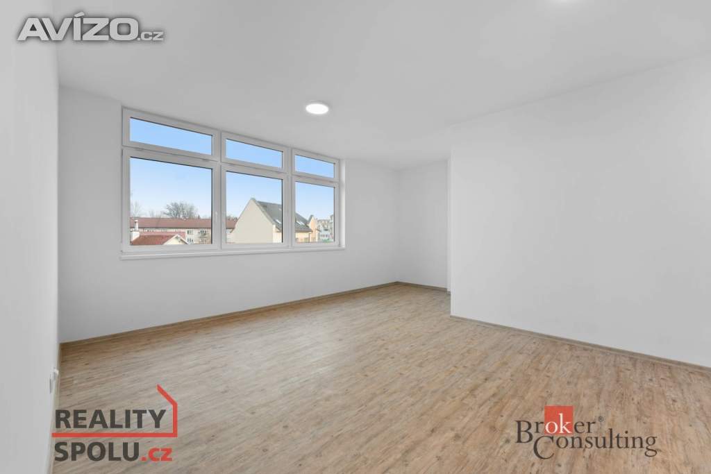 Pronájem byty 1+1, 58 m2 -
