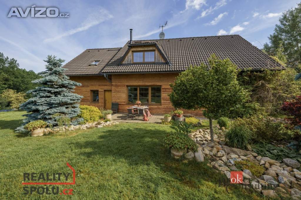 Prodej rodinné domy, 257 m2 -