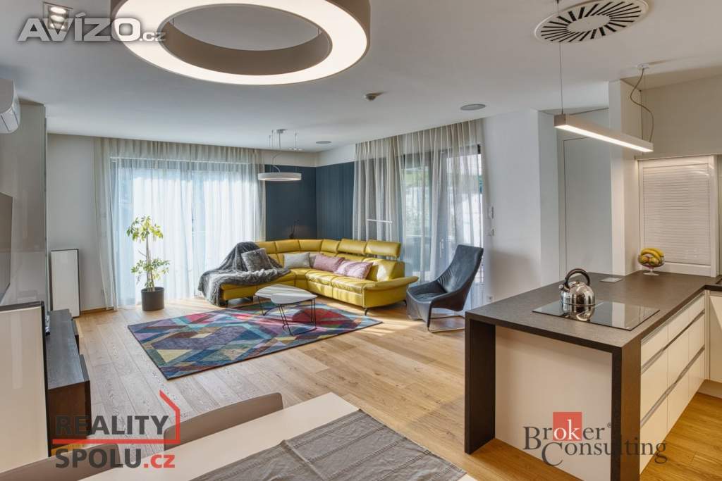 Pronájem byty 3+kk, 96 m2 - Luhačovice