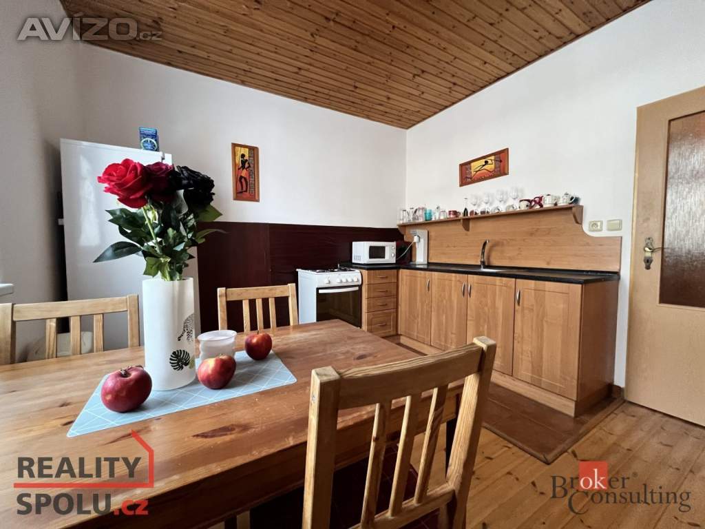 Pronájem byty 2+kk, 46 m2 - Opava - Předměstí