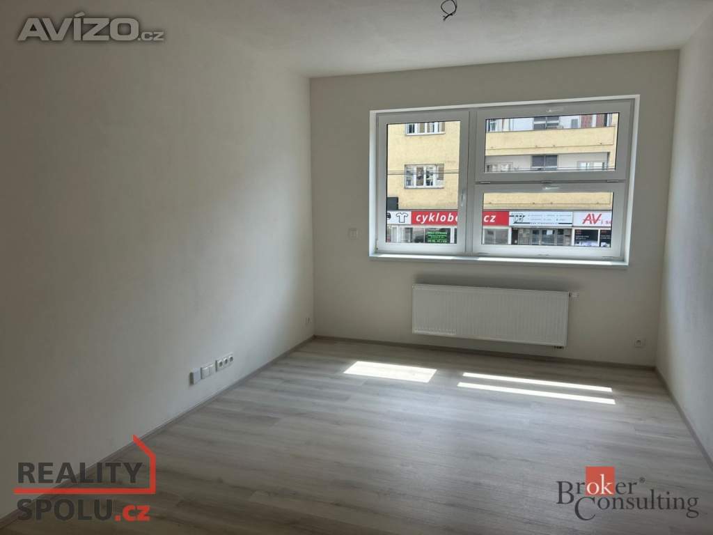 Pronájem byty 1+kk, 27 m2 - Brno - Trnitá