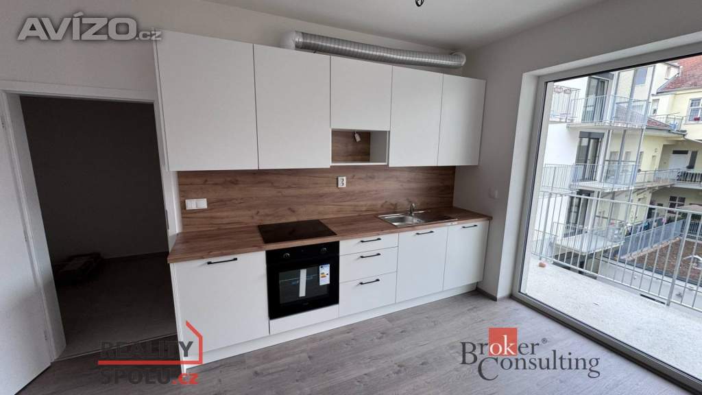 Pronájem byty 1+kk, 28 m2 - Brno - Trnitá