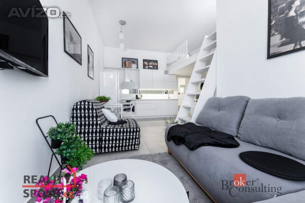 Pronájem byty 1+kk, 30 m2 -