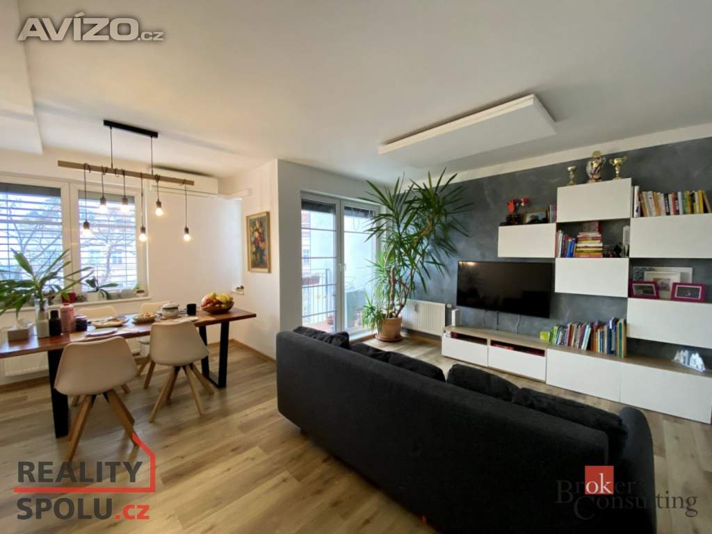 Pronájem byty 3+kk, 70 m2 -