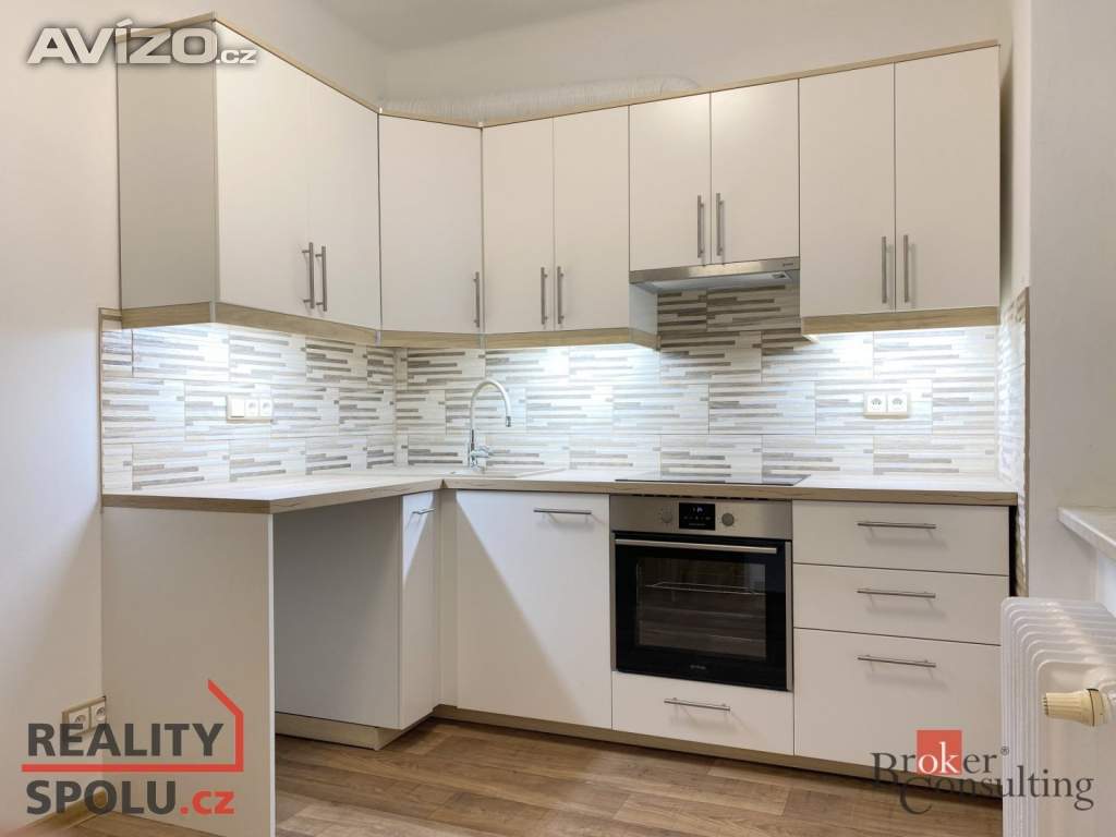Pronájem byty 1+1, 40 m2 -