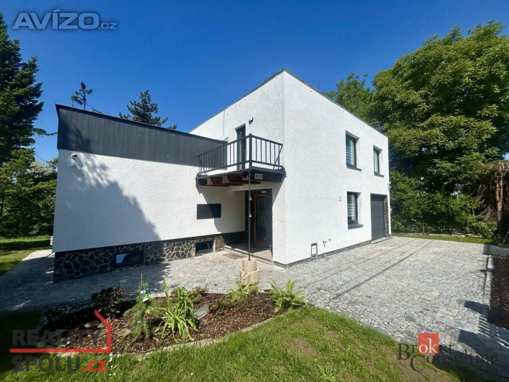 Pronájem rodinné domy, 160 m2 - Plzeň - Černice