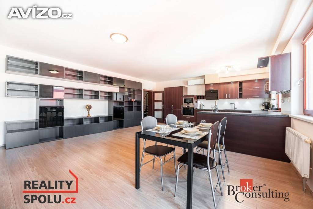 Prodej byty 5+kk, 147 m2 - Vyškov-Předměstí