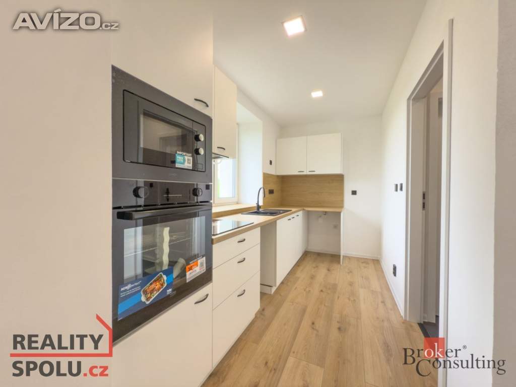 Pronájem byty 1+1, 38 m2 -
