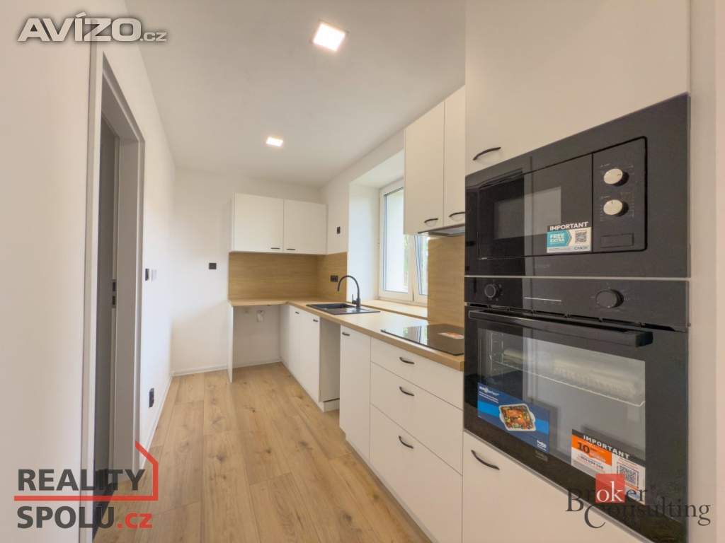 Pronájem byty 2+kk, 63 m2 -