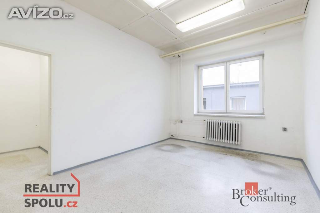 Pronájem sklady, 82 m2 -