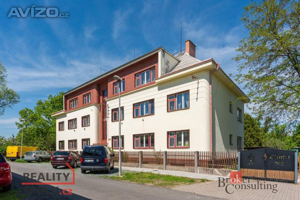 Prodej byty 2+1, 77 m2 - Pardubice - Svítkov
