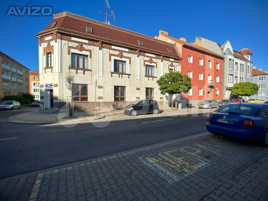 Prodej polyfunkčního domu o 820 m2  v centru města Lovosice