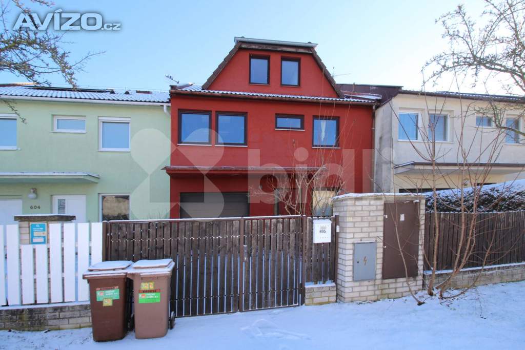 Prodej řadového rodinného domu 7+1 (188m2) v Praze 9-Vinoři