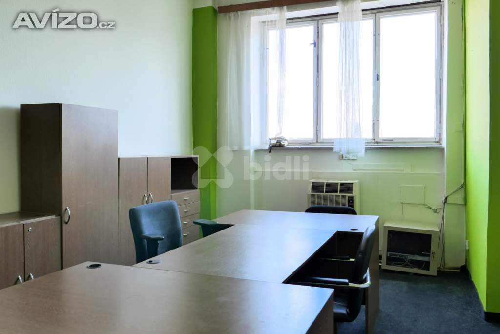 Pronájem kanceláře 20 m2, Strašnice.
