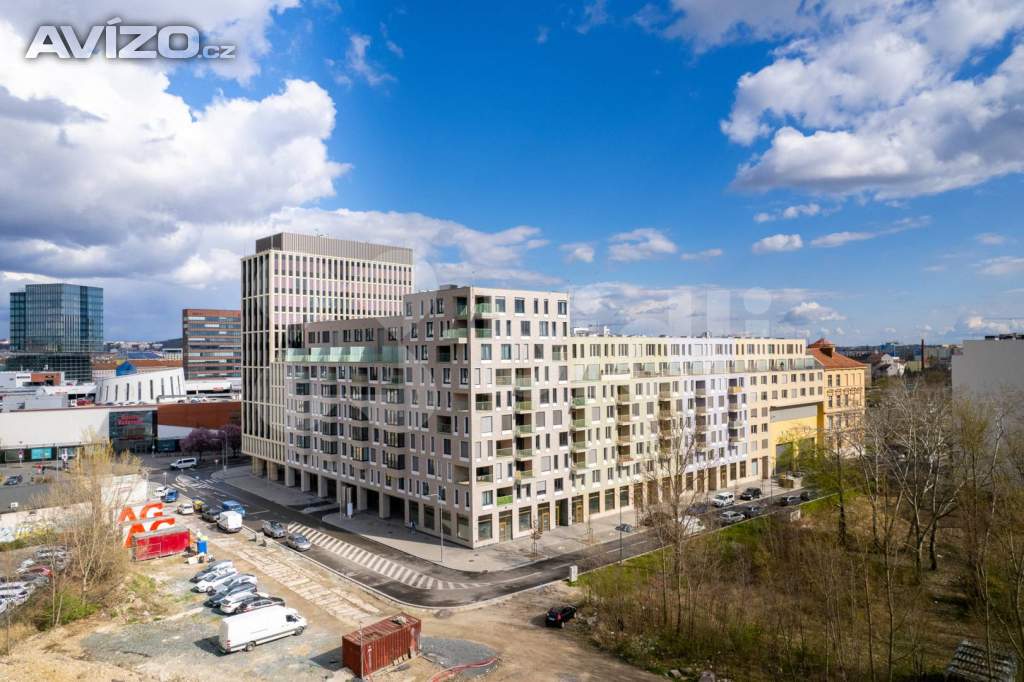 Pronájem bytu 1+kk s balkonem v novostavbě v centru Brna, ul. Fuchsova, Brno - Trnitá