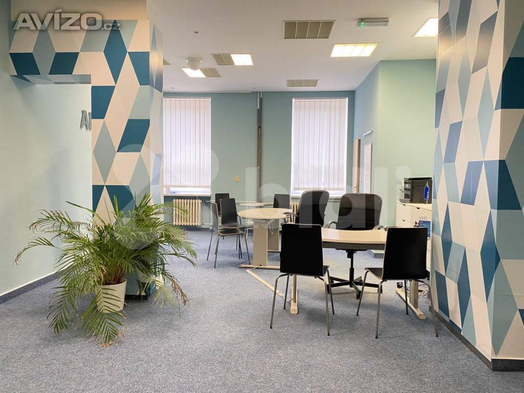 Pronájem, obchodní prostory, 82 m², Bystřice