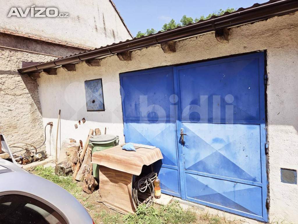 Prodej obyvatelné garáže se zahradou na investici v obci Vladislav, okr.Třebíč