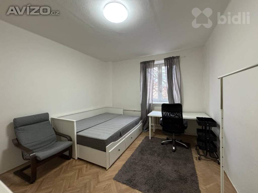 Podnájem pokoje ve sdíleném bytě, vhodný pro studentku, Ostrava - Poruba