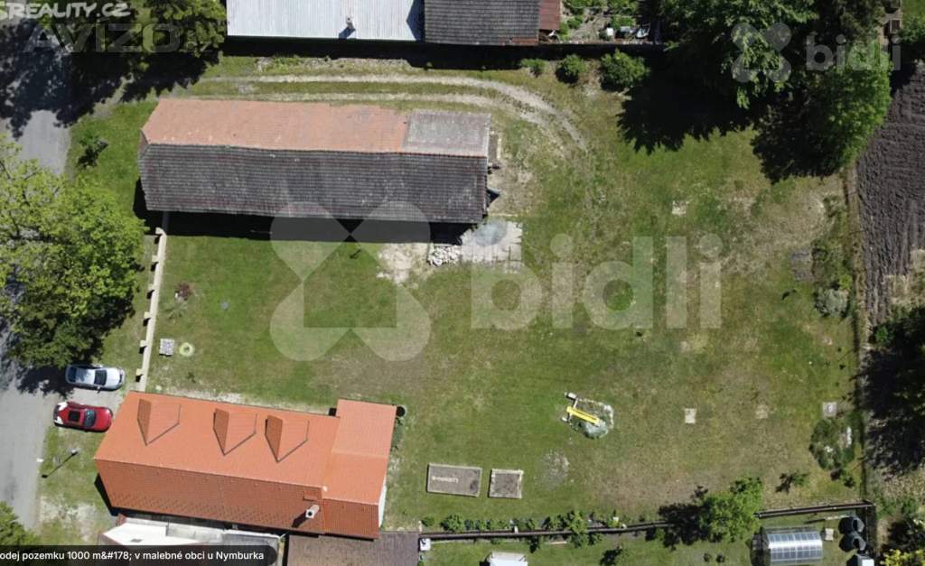 Prodej stodoly (150m²)  v malebné obci u Nymburka
