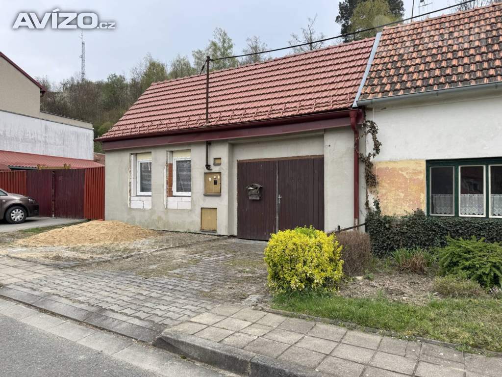 Rodinný dům v rekonstrukci 95m2 (pozemek 335m2)