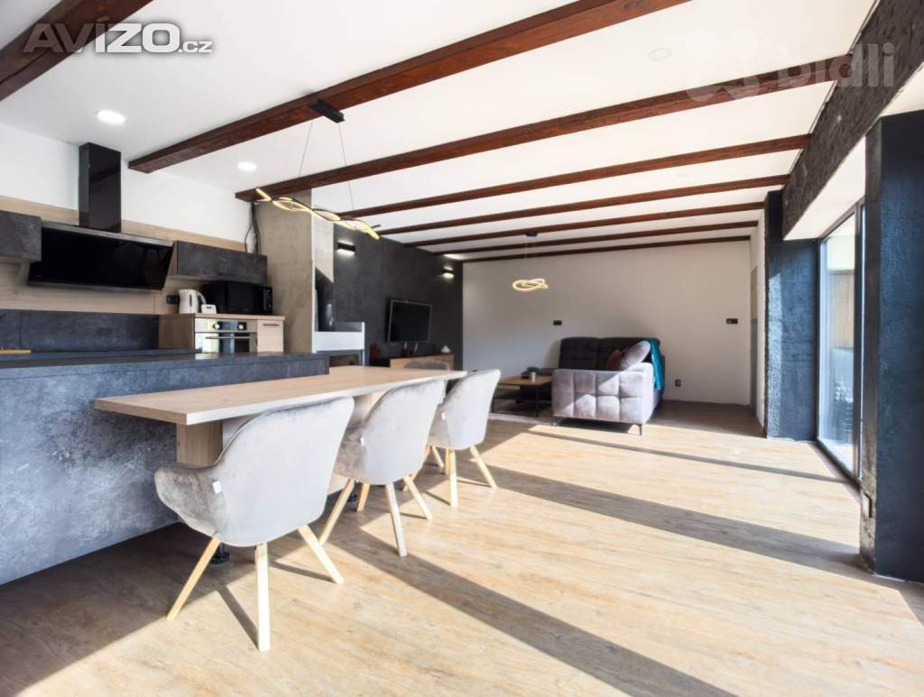 Prodej rodinného domu 110 m2, pozemek 551 m2, dvojgaráž, Mšec