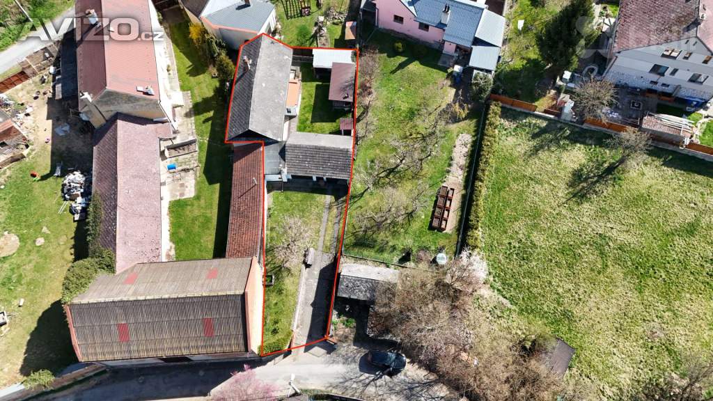 Prodej domu v Bílé Lhotě - Řimicích u Loštic 540 m2 k rekonstrukci