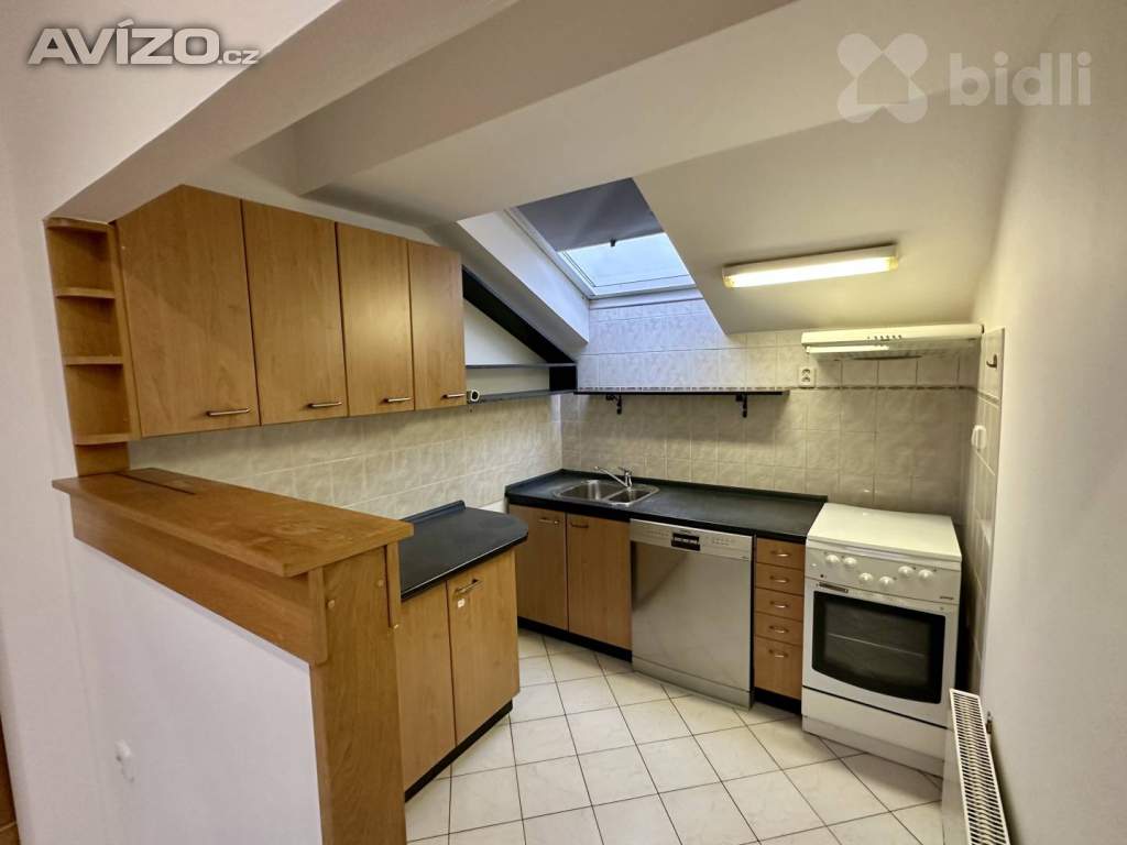 Pronájem bytu 2+1, 91m2, Čáslavská ulice, Chrudim