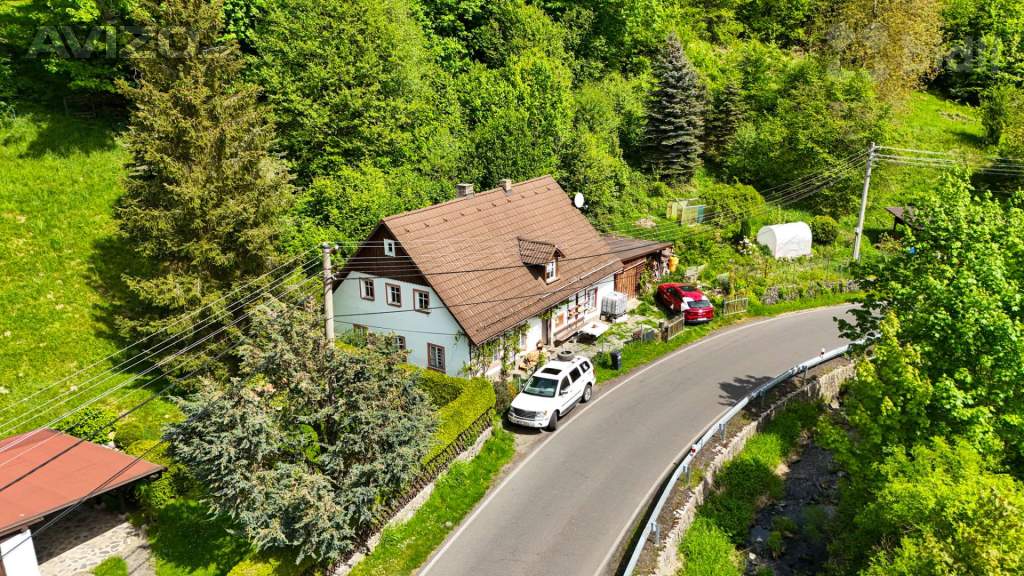 Prodej chalupy 3+1 v obci Merboltice na pozemku 4213 m2