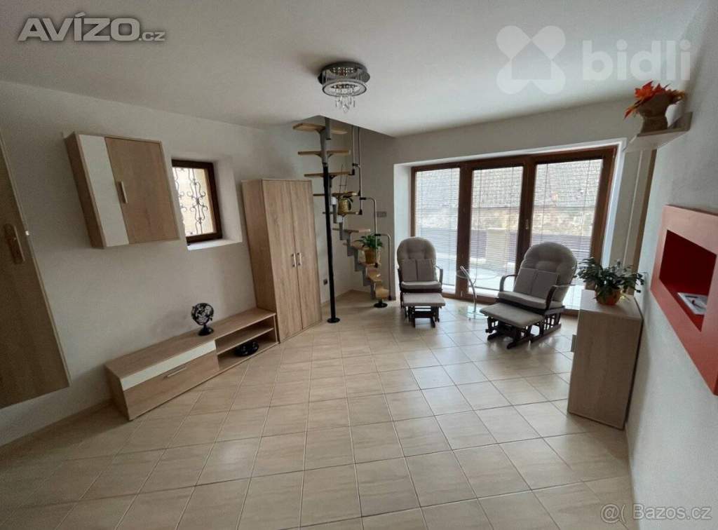 Pronájem bytu 1+1, 34 m2, Čižkrajice u Trhových Svinů