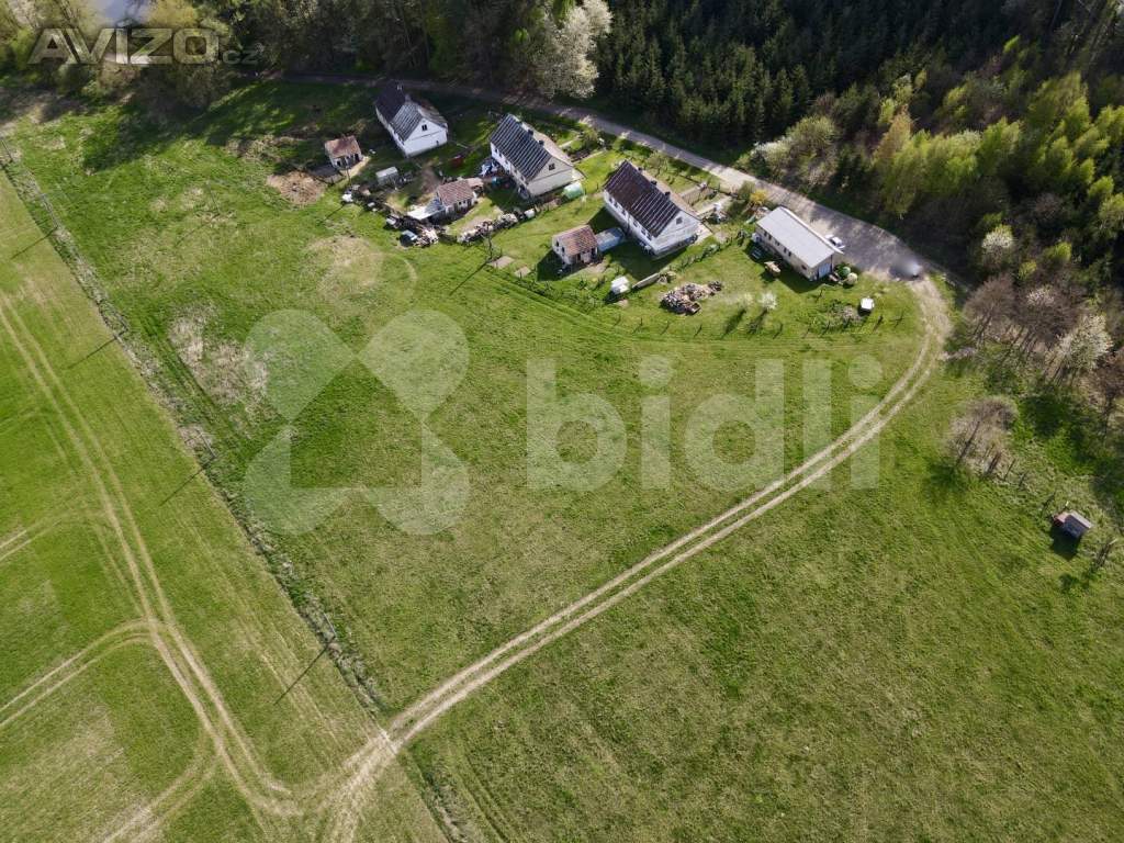 Stavební pozemky 6984m2, Drahotín