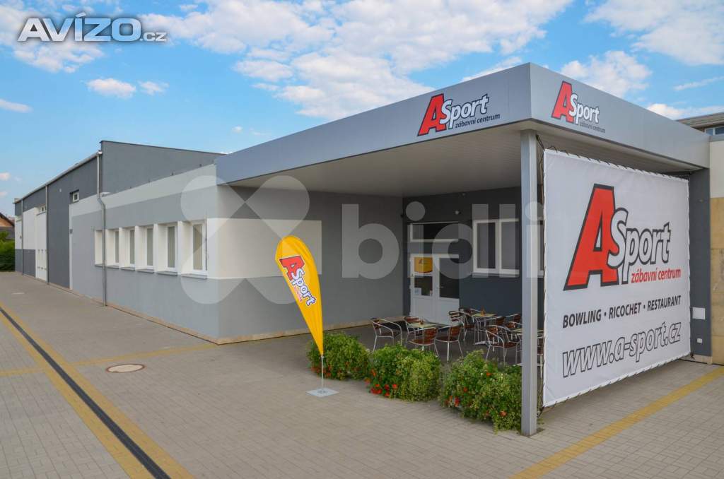 Prodej zábavního a bowlingového centra, Hradec Králové