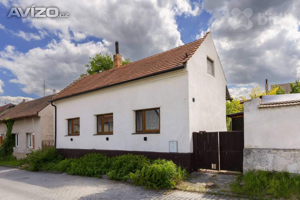 Prodej domu 4+1, 115m2, zahrada.