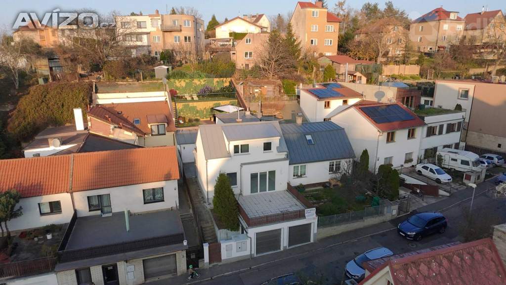 Rodinný dům 4kk + studio + možnost rozšíření  -  nové bydlení na Bílé hoře